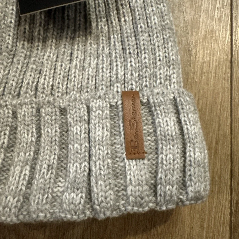 BEN SHERMAN Lt Grey Cuffed Knit Beanie Hat Thermal Plush Lining British‎ Style